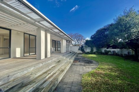 Photo of property in 2/96 Saint Johns Road, Saint Johns, Auckland, 1072