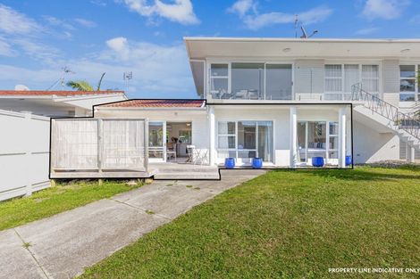 Photo of property in 2/7 Onepoto Road, Hauraki, Auckland, 0622