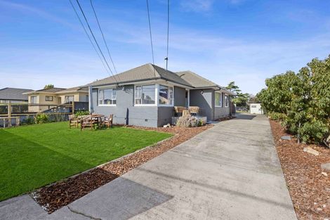 Photo of property in 12 Ottawa Road, Wainoni, Christchurch, 8061