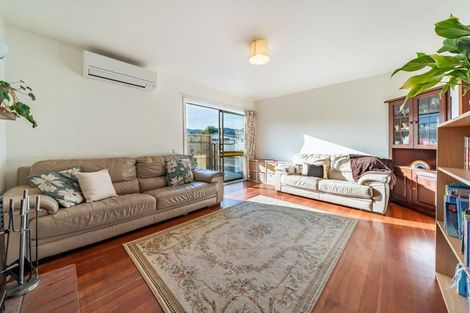 Photo of property in 18 Sheridan Crescent, Trentham, Upper Hutt, 5018