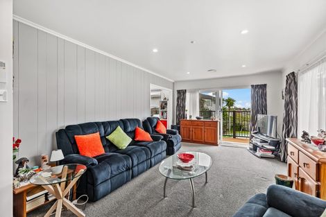 Photo of property in 199 Don Buck Road, Massey, Auckland, 0614