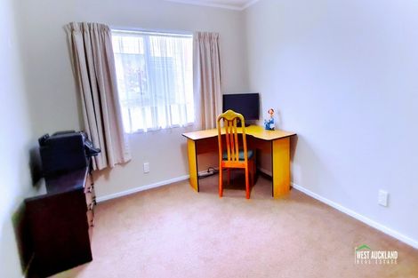 Photo of property in 16 Puketitiro Street, Glen Eden, Auckland, 0602