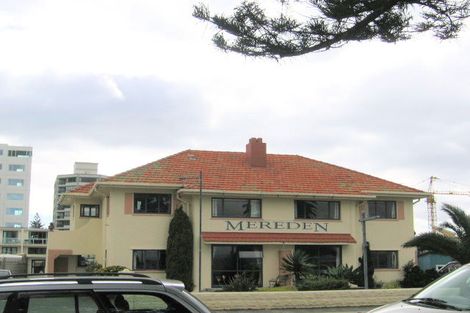Photo of property in Mt View Flats, 2/6 The Mall, Mount Maunganui, 3116