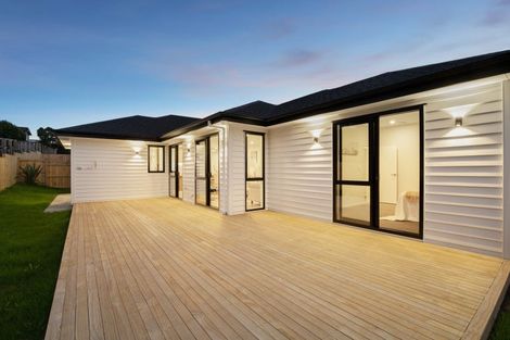 Photo of property in 25 Spudman Rise, Pukekohe, 2120