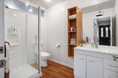 Photo of property in 4/13 Elizabeth Street, Riccarton, Christchurch, 8011