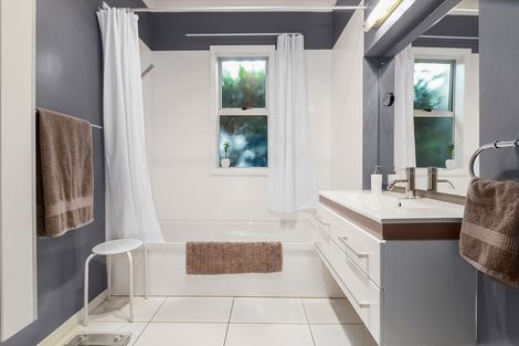 Photo of property in 42 Hunt Street, Andersons Bay, Dunedin, 9013