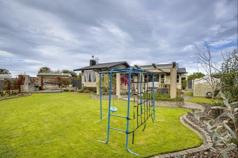 Photo of property in 10 Hastie Place, Onekawa, Napier, 4110