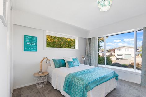 Photo of property in 40 Harrowdale Drive, Avonhead, Christchurch, 8042