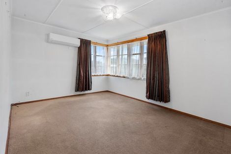 Photo of property in 25 Merrington Crescent, Aranui, Christchurch, 8061