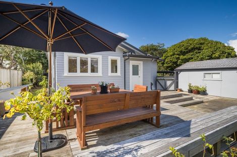 Photo of property in 10 Kingswood Street, Takaro, Palmerston North, 4412