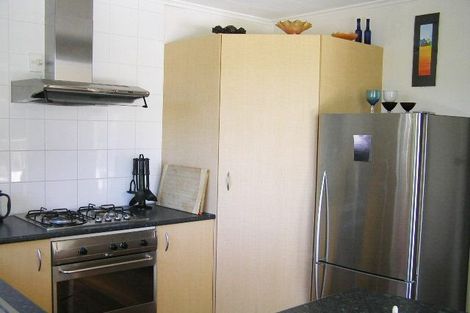 Photo of property in 66 Barrett Street, Westown, New Plymouth, 4310