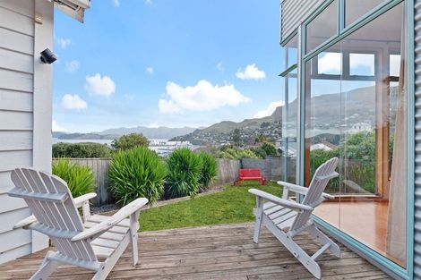 Photo of property in 1 Exeter Street, Lyttelton, 8082