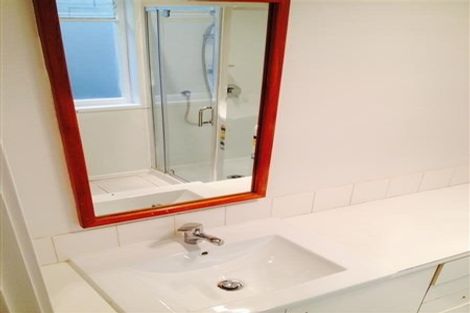 Photo of property in 4d Railway Street, Newmarket, Auckland, 1023