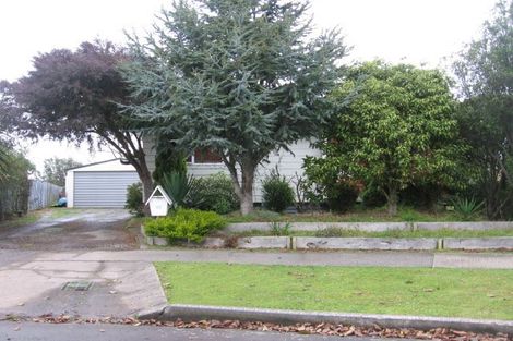Photo of property in 16 Perrin Place, Kelvin Grove, Palmerston North, 4414