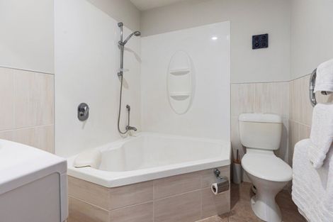 Photo of property in 18/19 Brodie Place, Bethlehem, Tauranga, 3110