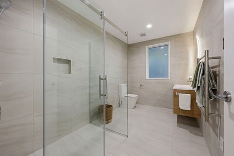 Photo of property in 50 Bleakhouse Road, Howick, Auckland, 2014