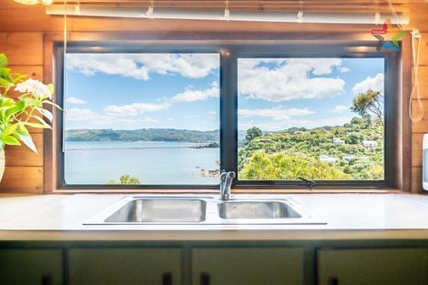 Photo of property in 321 Marine Drive, York Bay, Lower Hutt, 5013