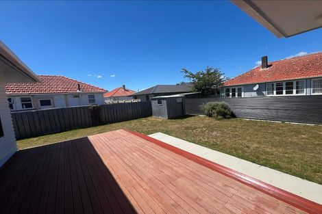 Photo of property in 15a Queenwood Road, Levin, 5510