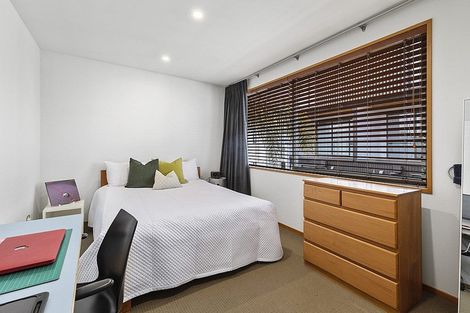 Photo of property in 52a Killarney Street, Takapuna, Auckland, 0622