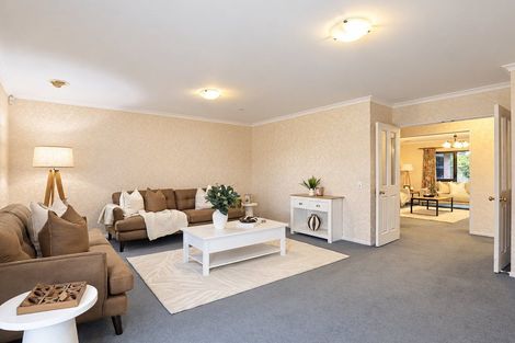 Photo of property in 1 Roderick Place, Rototuna, Hamilton, 3210