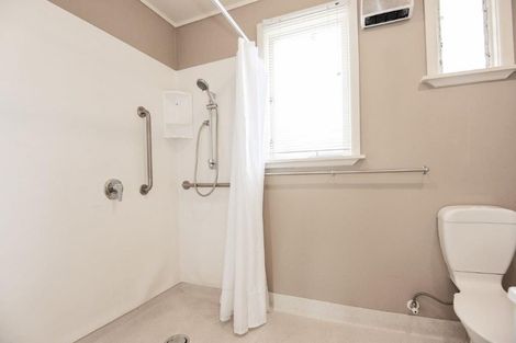 Photo of property in 705 Princes Street, Parkvale, Hastings, 4122