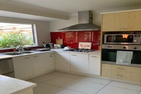 Photo of property in 9 Fergy Crescent, Wattle Downs, Auckland, 2103