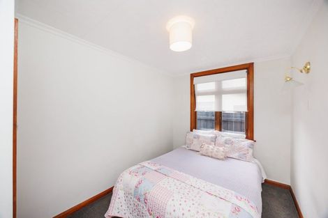 Photo of property in 996 Tremaine Avenue, Roslyn, Palmerston North, 4414