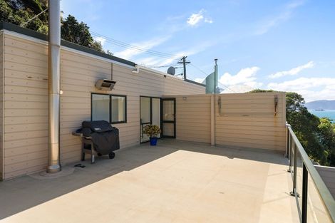 Photo of property in 29b Newport Terrace, Seatoun, Wellington, 6022
