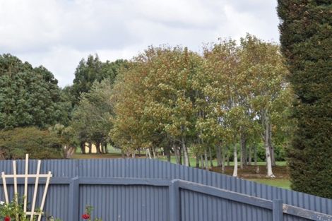 Photo of property in 35 Nichol Street, Heidelberg, Invercargill, 9812