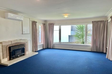 Photo of property in 4 Islington Avenue, New Lynn, Auckland, 0600