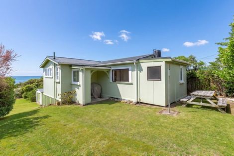 Photo of property in 275 Mataikona Road, Mataikona, Tinui, 5889