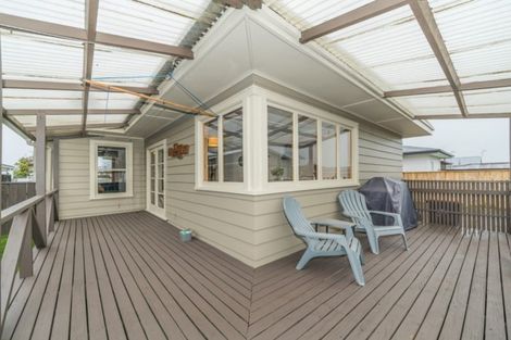Photo of property in 30 Guy Avenue, Takaro, Palmerston North, 4410