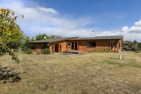 Photo of property in 630 Muhunoa Road West, Ohau, Levin, 5570