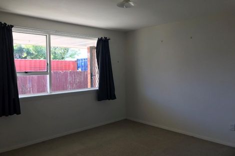 Photo of property in 2/294a Westminster Street, Mairehau, Christchurch, 8013