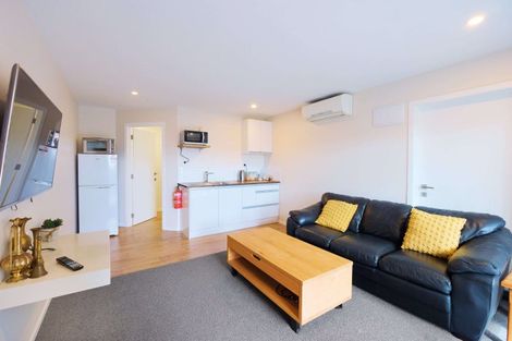 Photo of property in 37 Shepherd Road, Waipahihi, Taupo, 3330