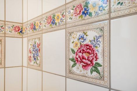 Photo of property in 8 Makatote Grove, Churton Park, Wellington, 6037