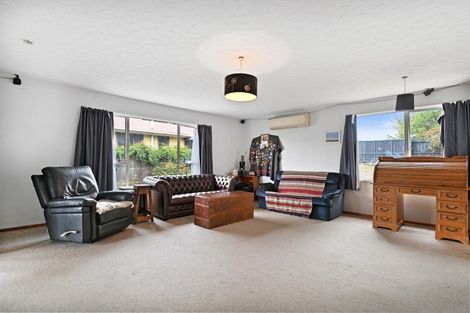 Photo of property in 42 Bromley Road, Bromley, Christchurch, 8062