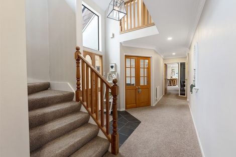 Photo of property in 14 Hanmer Place, Highbury, Palmerston North, 4412