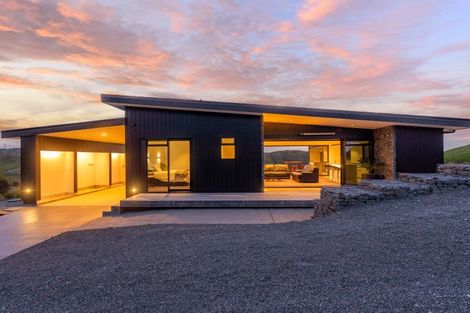 Photo of property in 17 Te Roera Drive, Taradale, Napier, 4112