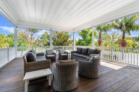 Photo of property in 48 Stanley Point Road, Stanley Point, Auckland, 0624