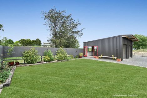 Photo of property in 56 Tapairu Road, Waipawa, 4275