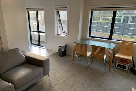 Photo of property in Marina Park Apartments, 25/146 Fanshawe Street, Auckland Central, Auckland, 1010