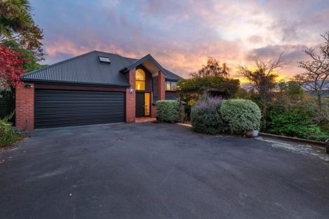 Photo of property in 148a Dyers Pass Road, Cashmere, Christchurch, 8022