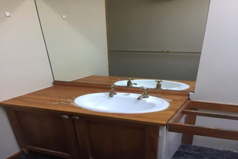 Photo of property in 13 Roosevelt Avenue, St Albans, Christchurch, 8014