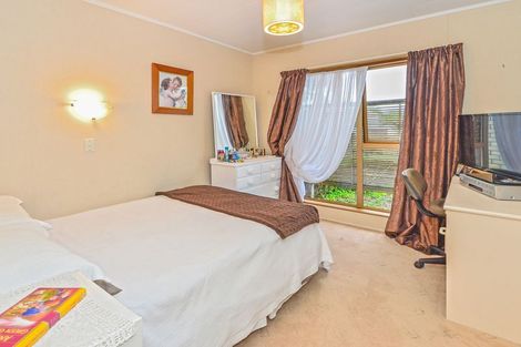Photo of property in 9 Cooper Street, Pukekohe, 2120