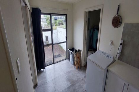 Photo of property in 11 Tyne Road, Forrest Hill, Auckland, 0620