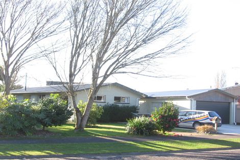 Photo of property in 8 Gerrand Place, Chedworth, Hamilton, 3210