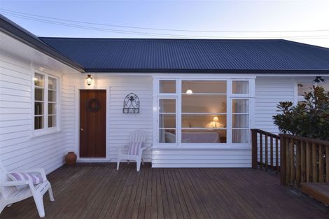 Photo of property in 1/159 Major Hornbrook Road, Mount Pleasant, Christchurch, 8081