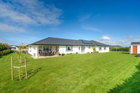 Photo of property in 137 Mount Taylor Drive, Feilding, 4775