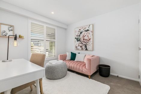 Photo of property in 10 Pottery Crescent, Hobsonville, Auckland, 0618